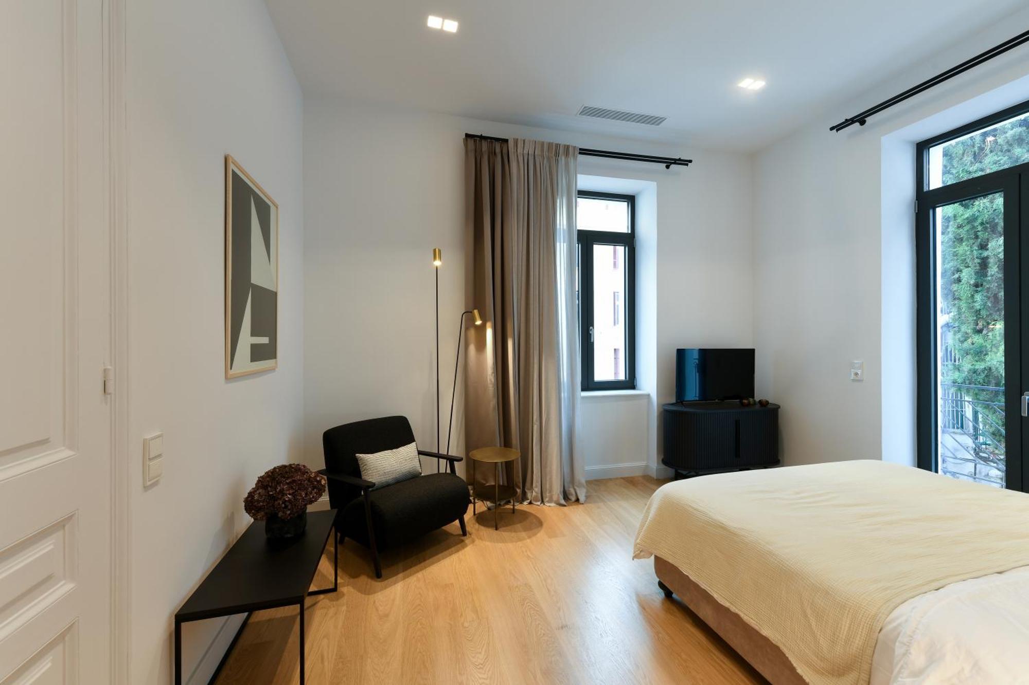 Boutique Archaeological Museum Apartment